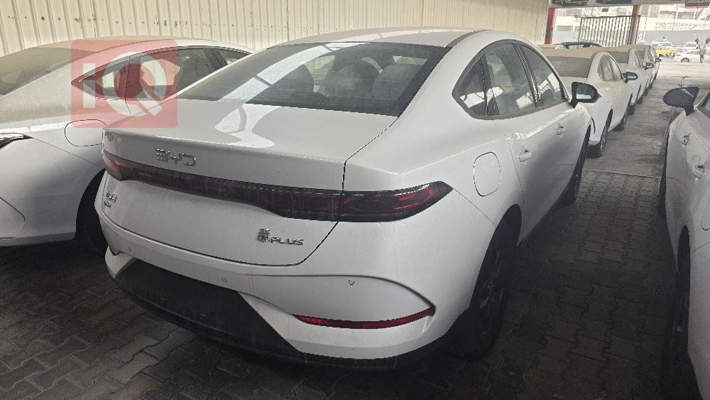 بي واي دي Qin Plus